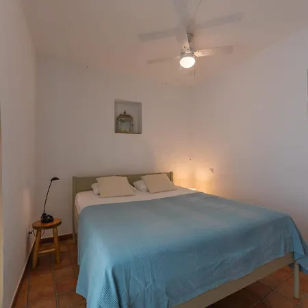 דירה Casa Luna - Charming Town House By Tarifarent *